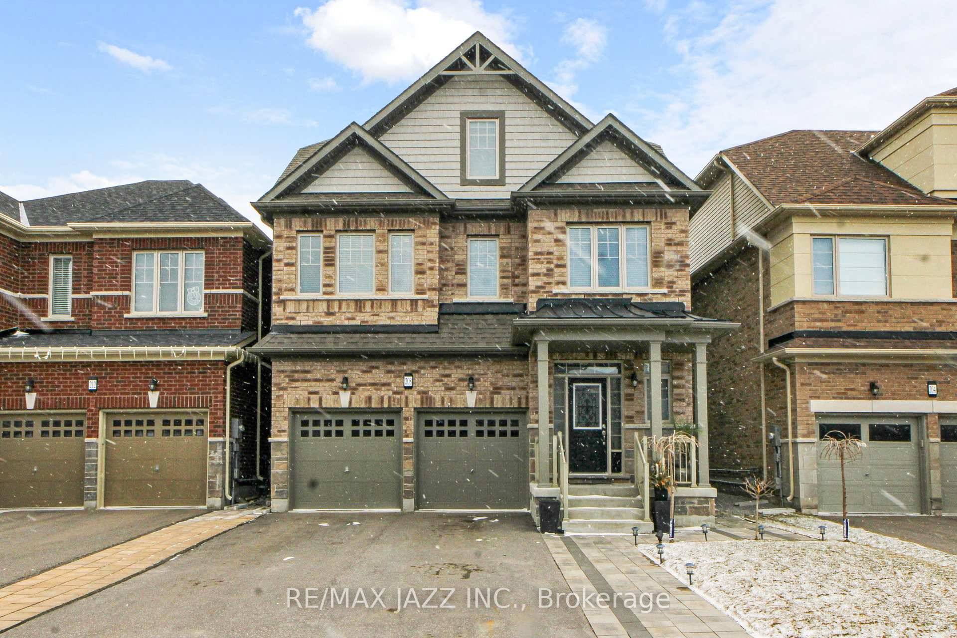 Welcome to 208 Frederick Pearson St A Truly Stunning Executive Home !