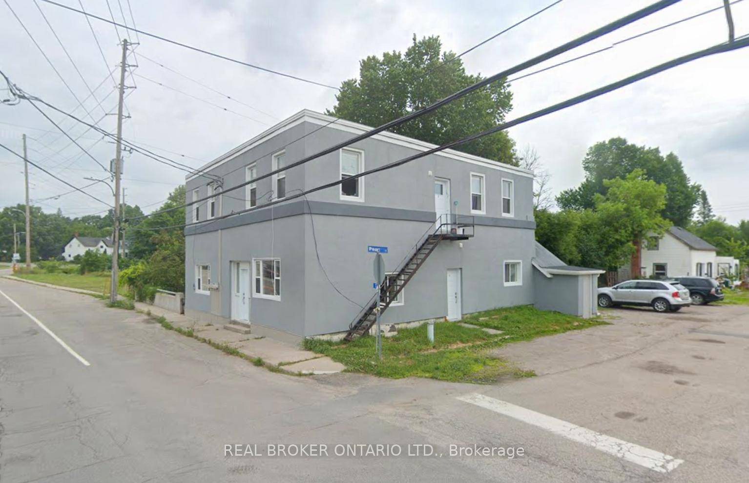 Turnkey 4 Plex Investment Opportunity in Lyn !