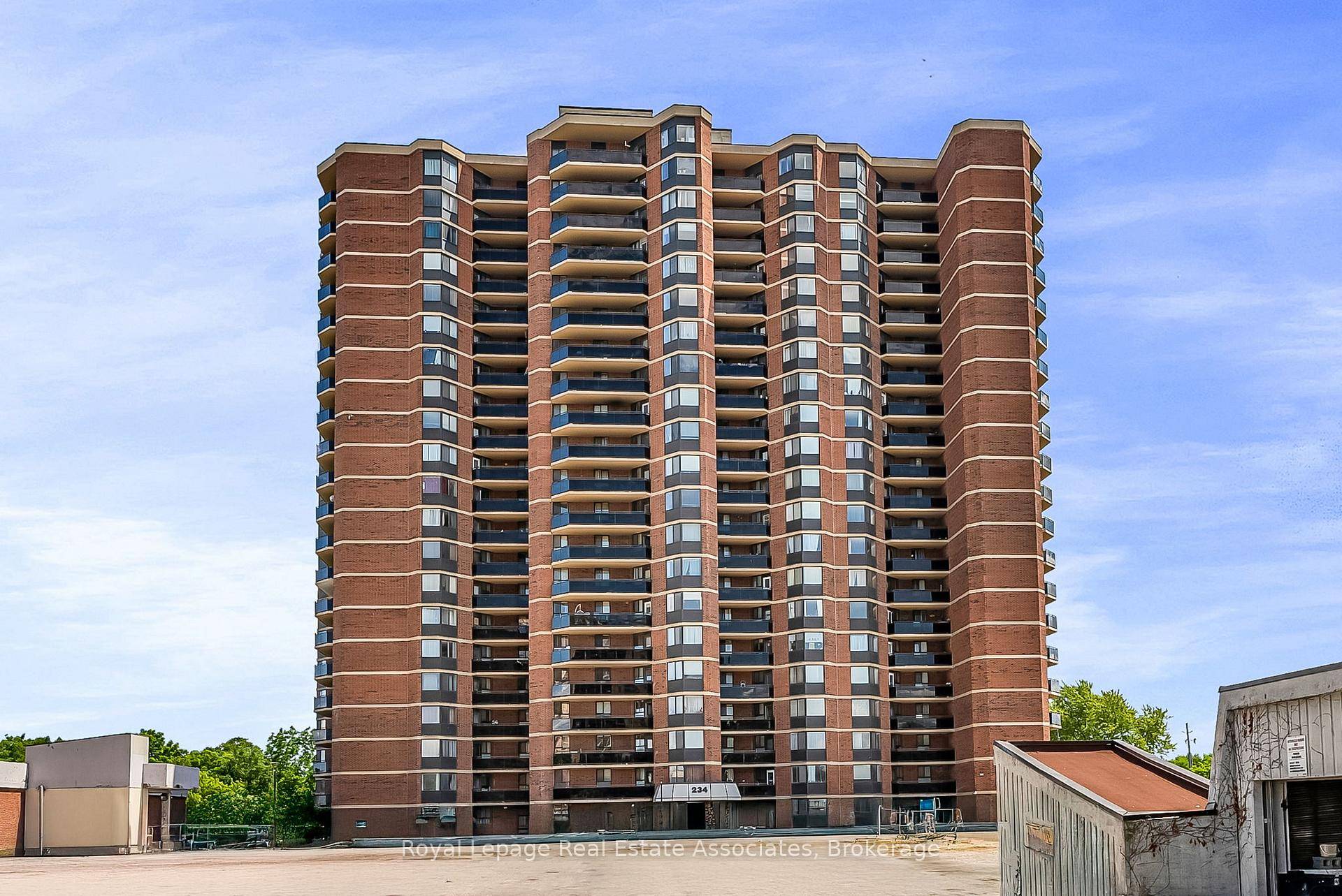 Featuring not one, but two underground parking spaces a rare and highly sought after convenience this beautifully renovated 2 bedroom, 1 bathroom condo stands out as a true gem in ...