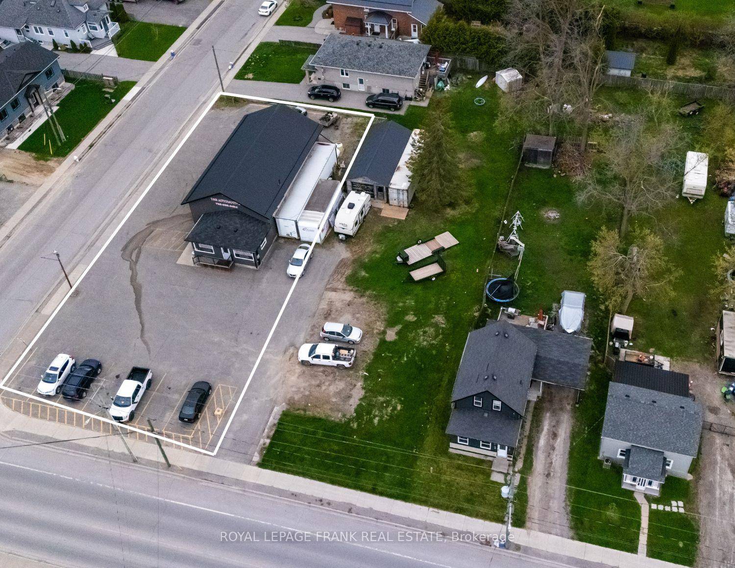This well maintained commercial building offers an exceptional opportunity for business owners and investors alike.