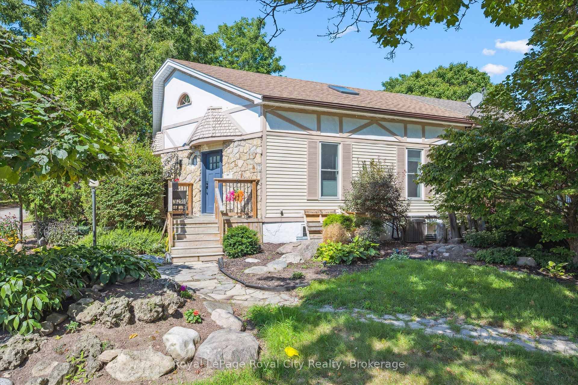 Welcome to this charming and thoughtfully designed home offering 1, 636 sqft above grade plus a fully finished basement.