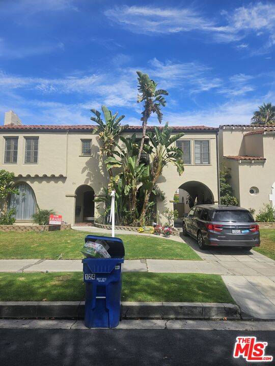 122 N Detroit Ave 3BR Hancock Park La