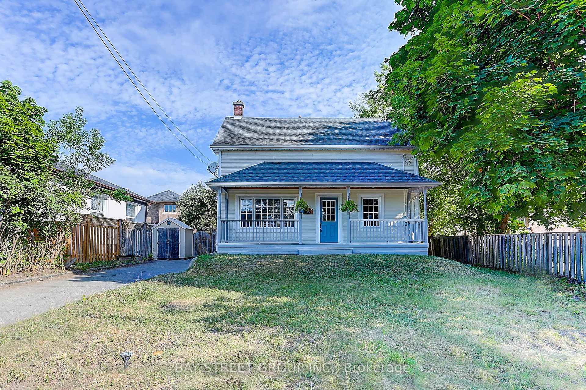 Large Value Land W Front 50 Ft amp ; Rear 64.