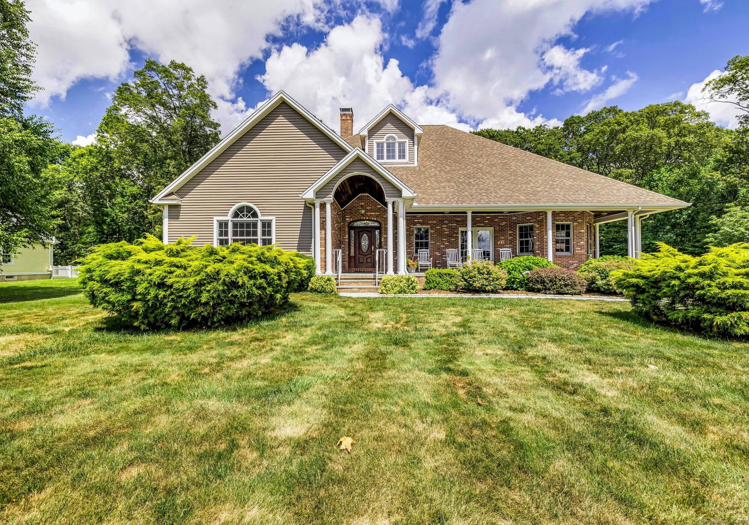 This amazingly detailed 3650 sq ft Ranch on 1.
