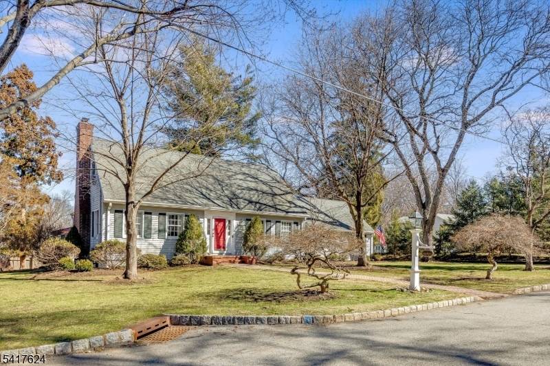 Welcome to this charming 3 bedroom, 1.