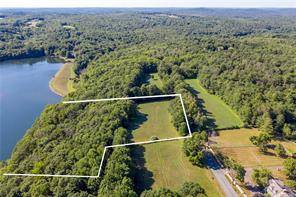 Set between open pastures wooded privacy, dawns a brand new Litchfield County classic.