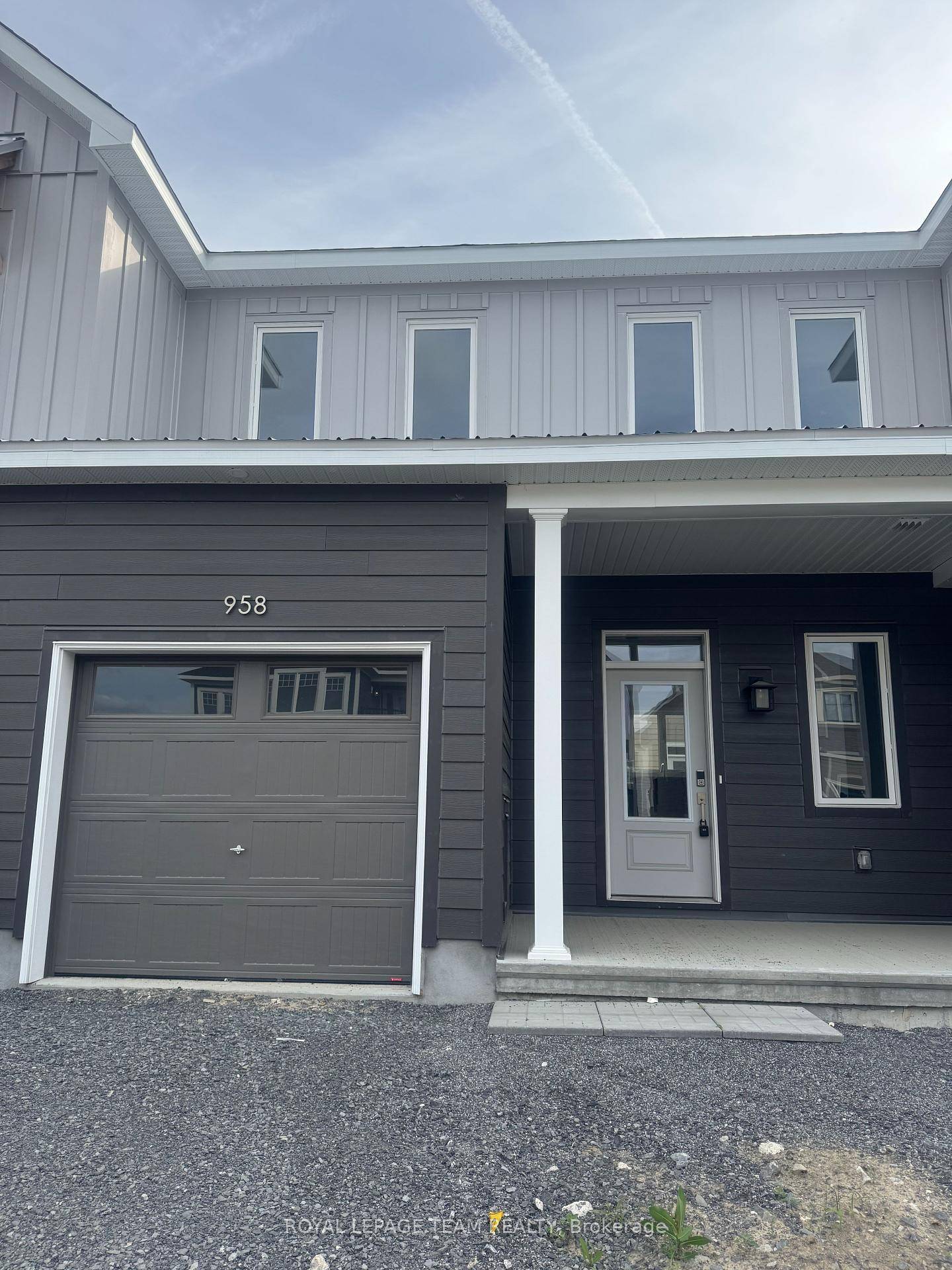 This stunning, brand new townhouse is in Richmond's highly desirable Fox Run neighborhood.