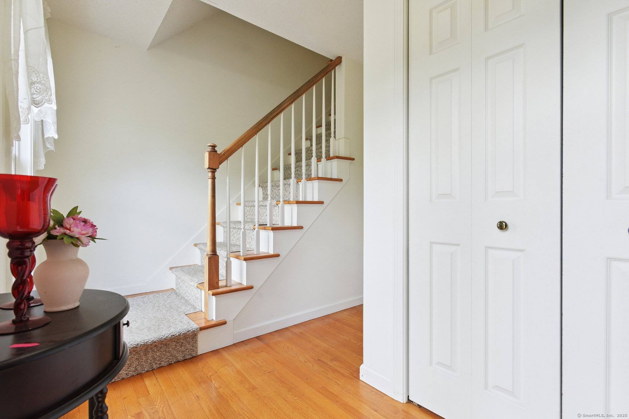 Welcome to 72 Kelsey Springs Dr in beautiful Madison, CT !