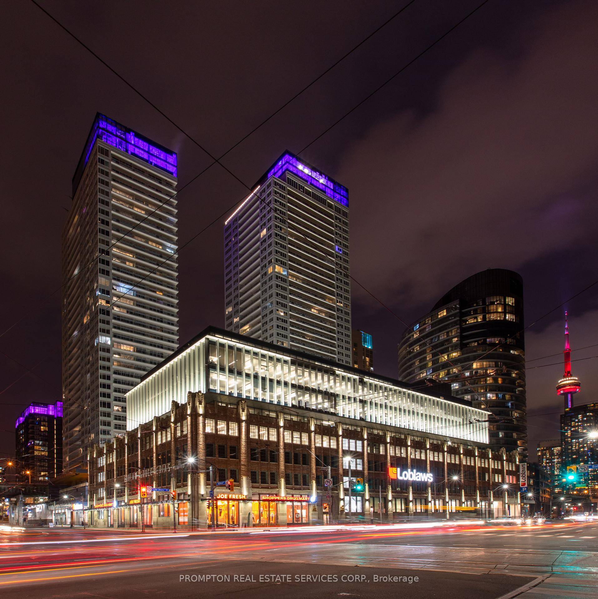 This Beautiful Suite Offers Spectacular Lake And CN Tower Views Off The 38thth Floor.