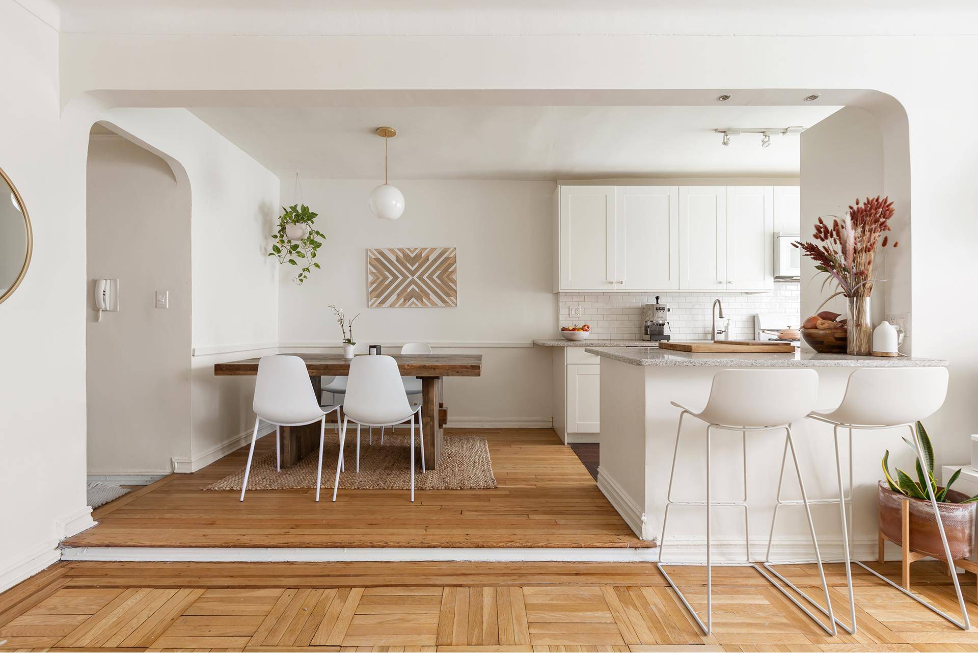 Renovated and rare three bedroom in a pre war building close to the park.