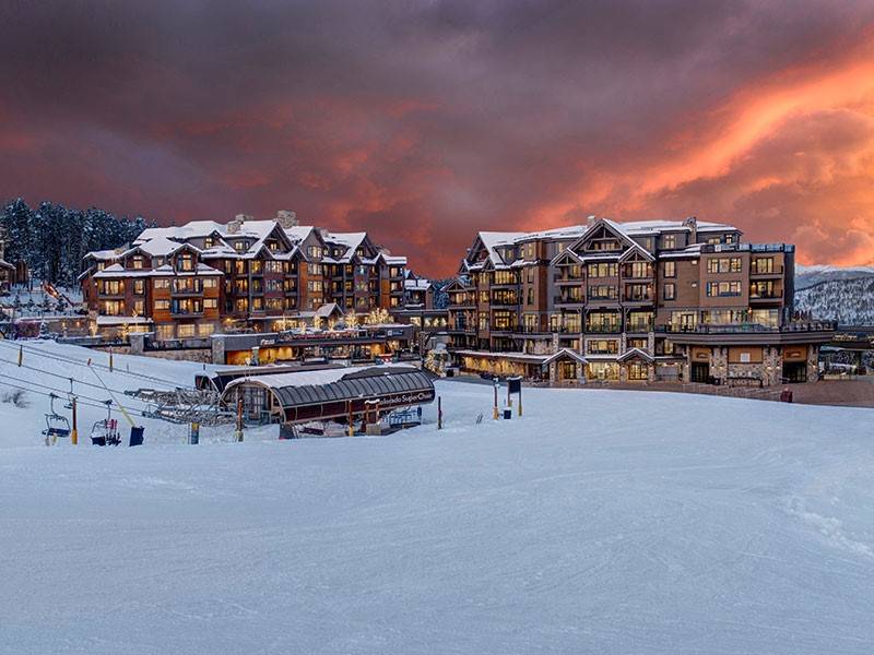 Enjoy the luxury of ski in ski out the premier Grand Colorado on Peak 8 resort !