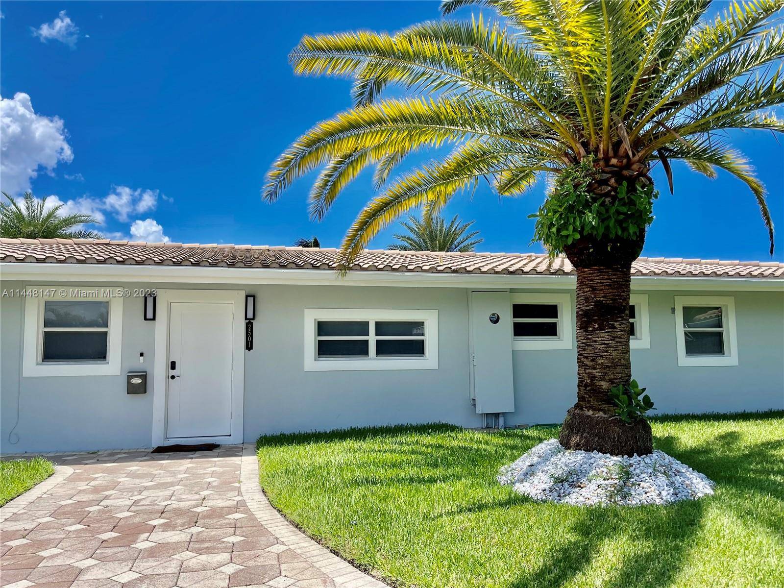 This rare find is great for boaters, families, or investors and NO HOA !