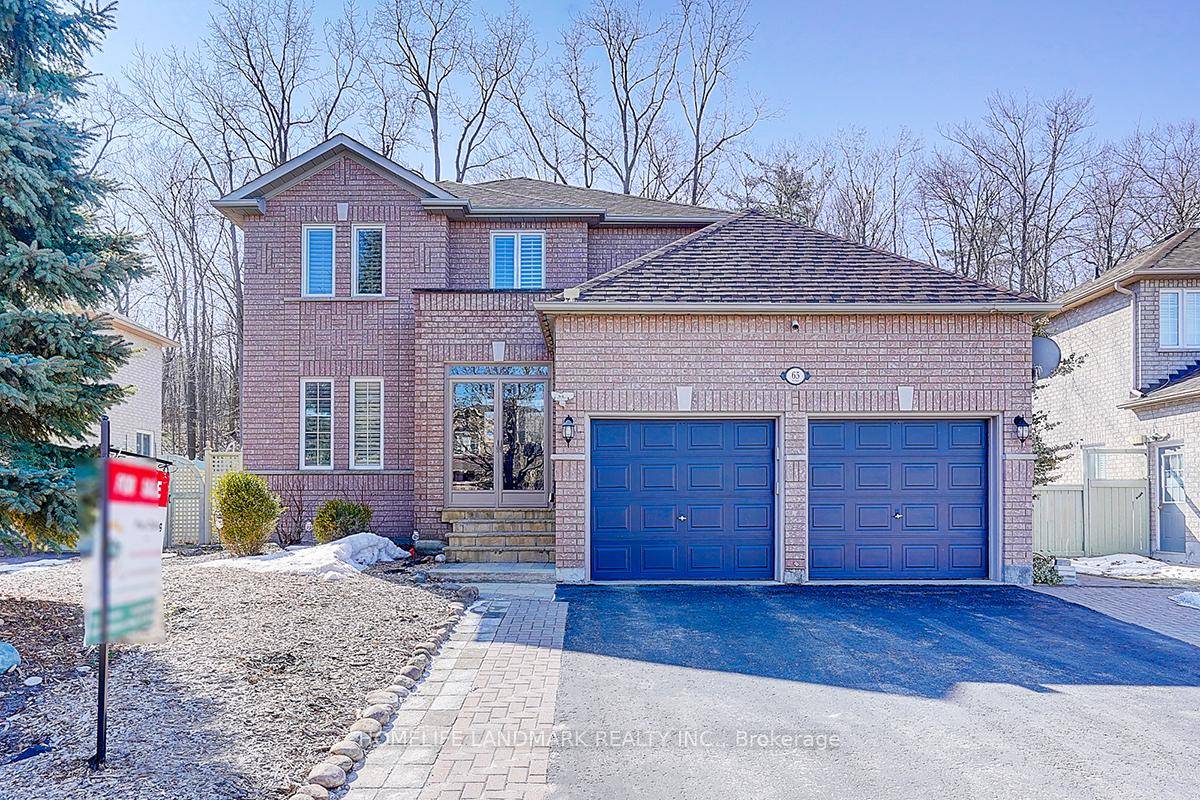 Stunning Detached Home Located in a sought after neighborhood.
