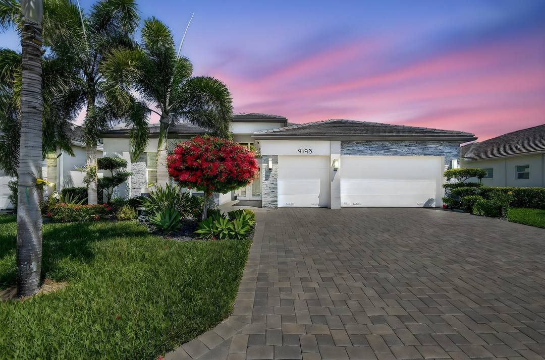 YOUR SEARCH HAS ENDED WHY WAIT 1 YEAR FOR YOUR DREAM HOME TO BE BUILT ?