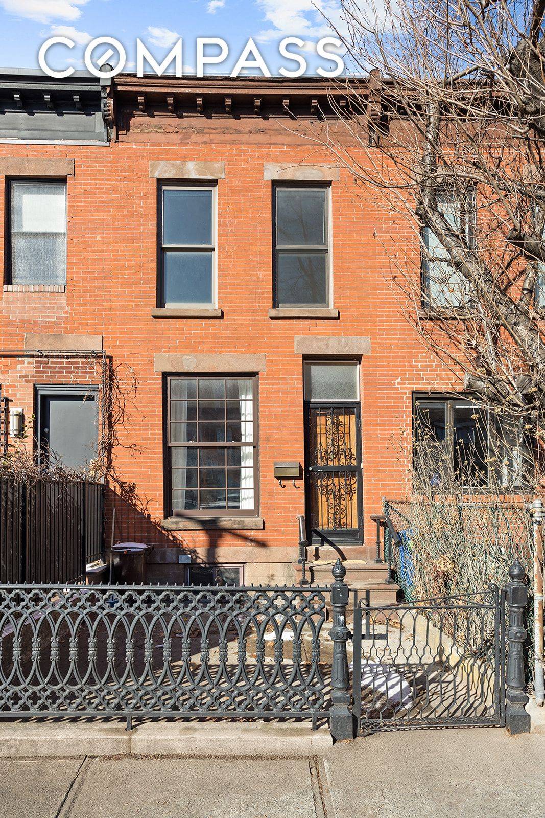 Your very own Park Slope Townhouse !