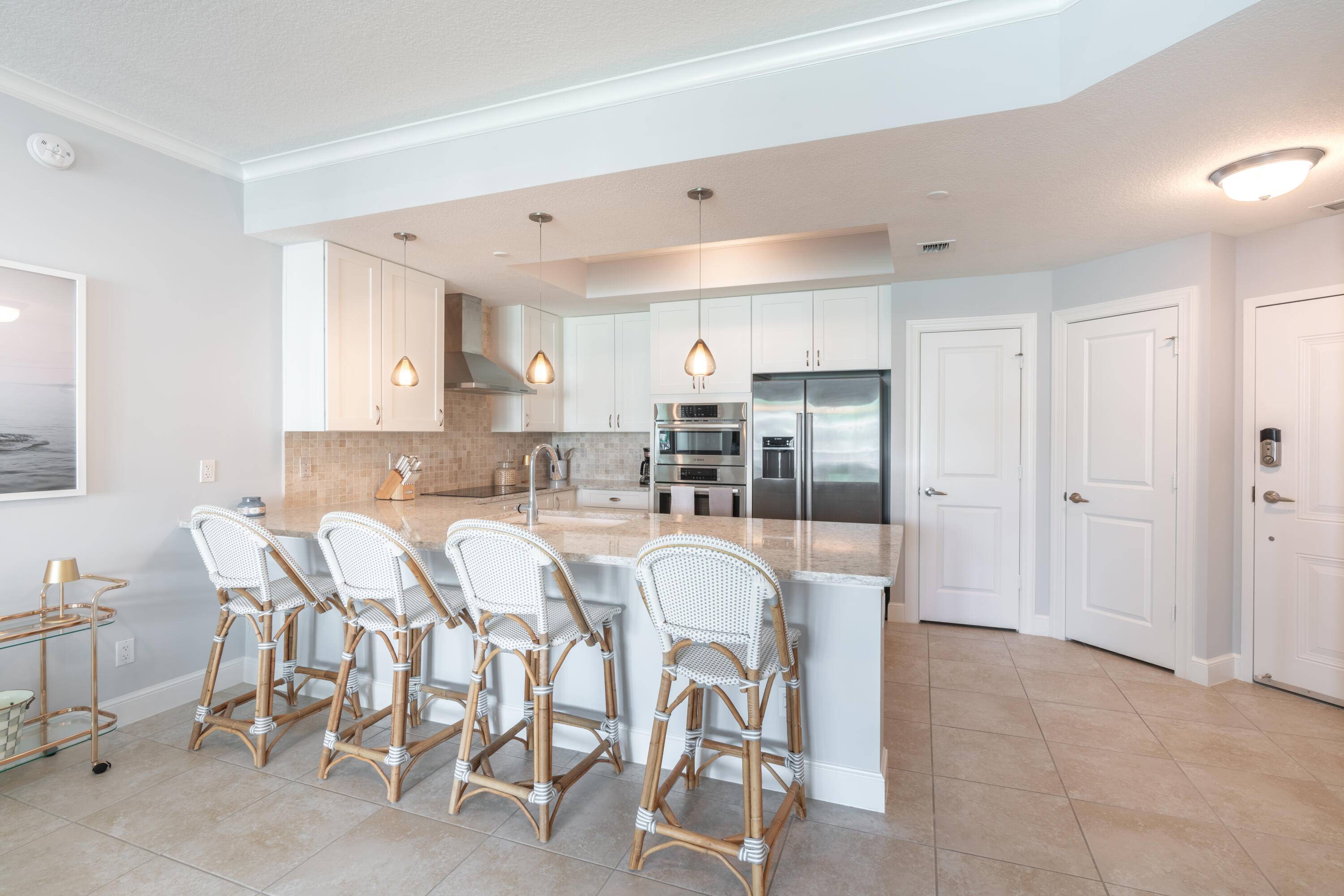 This fully furnished seasonal rental is your ticket to the Florida lifestyle !