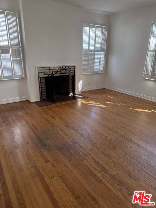 10717   National Pl 2BR La