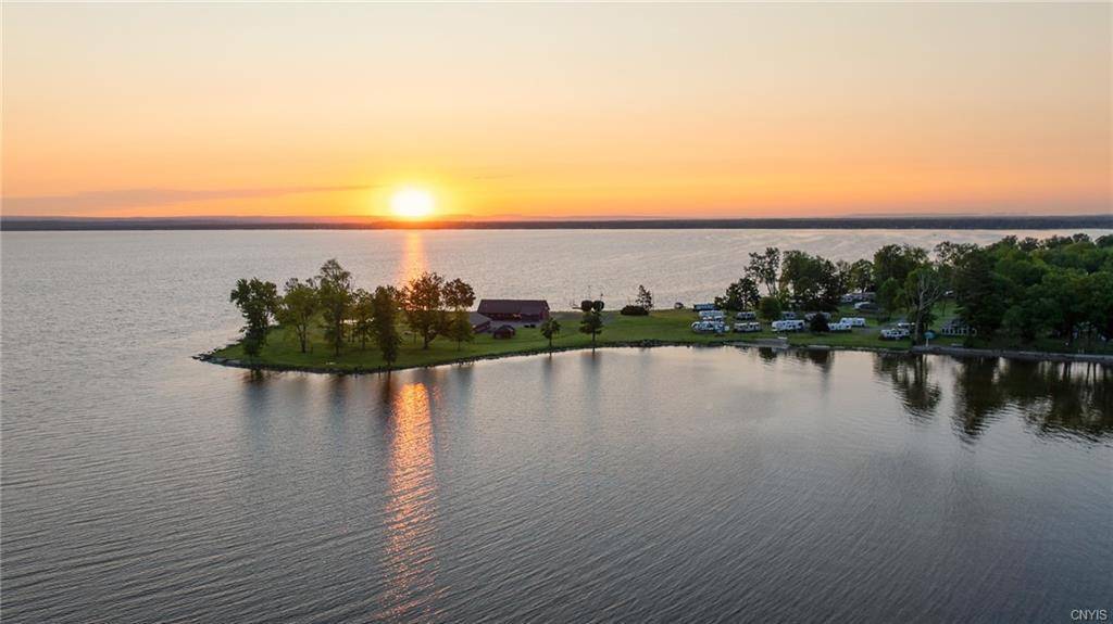Incredibly rare gem on Oneida Lake !