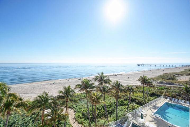 THE MOST STUNNING DIRECT OCEAN VIEWS CAN NOW BE YOURS.