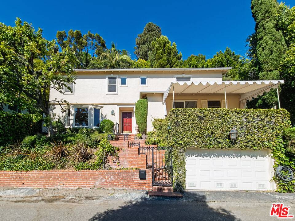 8967 St Ives Dr 3BR Sunset Strip La