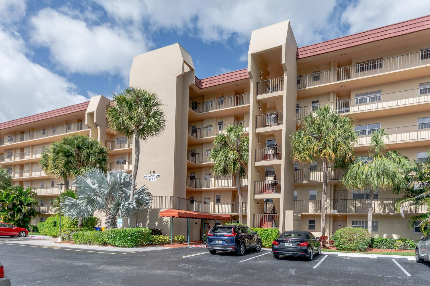 Turnkey condo with expansive East and West golf views.