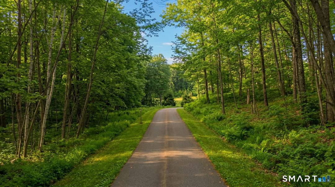 Exceptional custom contemporary set on a rare 9.