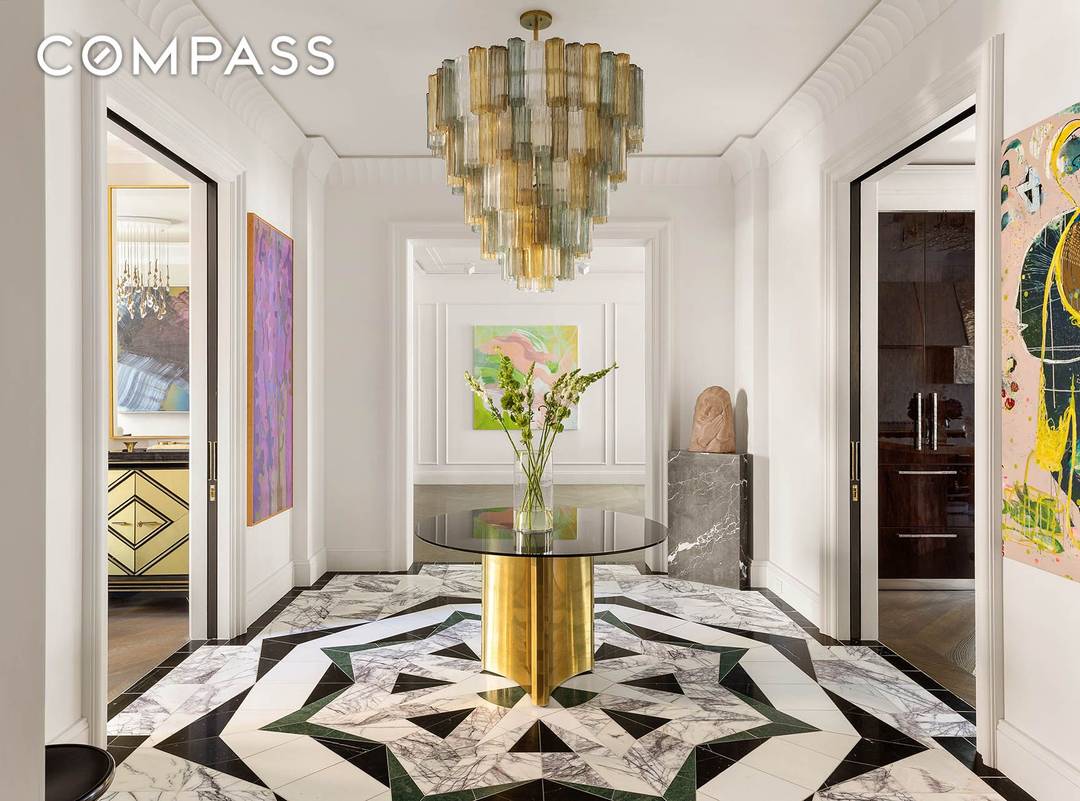 A rare offering in one of Manhattan s most distinguished cooperatives, Residence 8AB at 535 Park Avenue is a masterfully reimagined 8 room, 3, 250 square foot home that marries ...