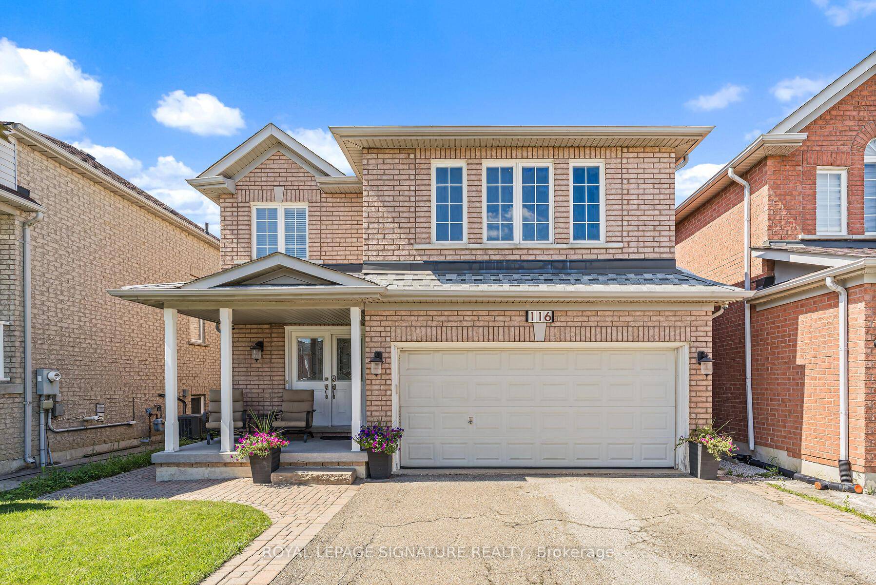 Welcome to this exquisite home in Brampton, featuring 3 spacious bedrooms and 3 bathrooms, convenient office space.