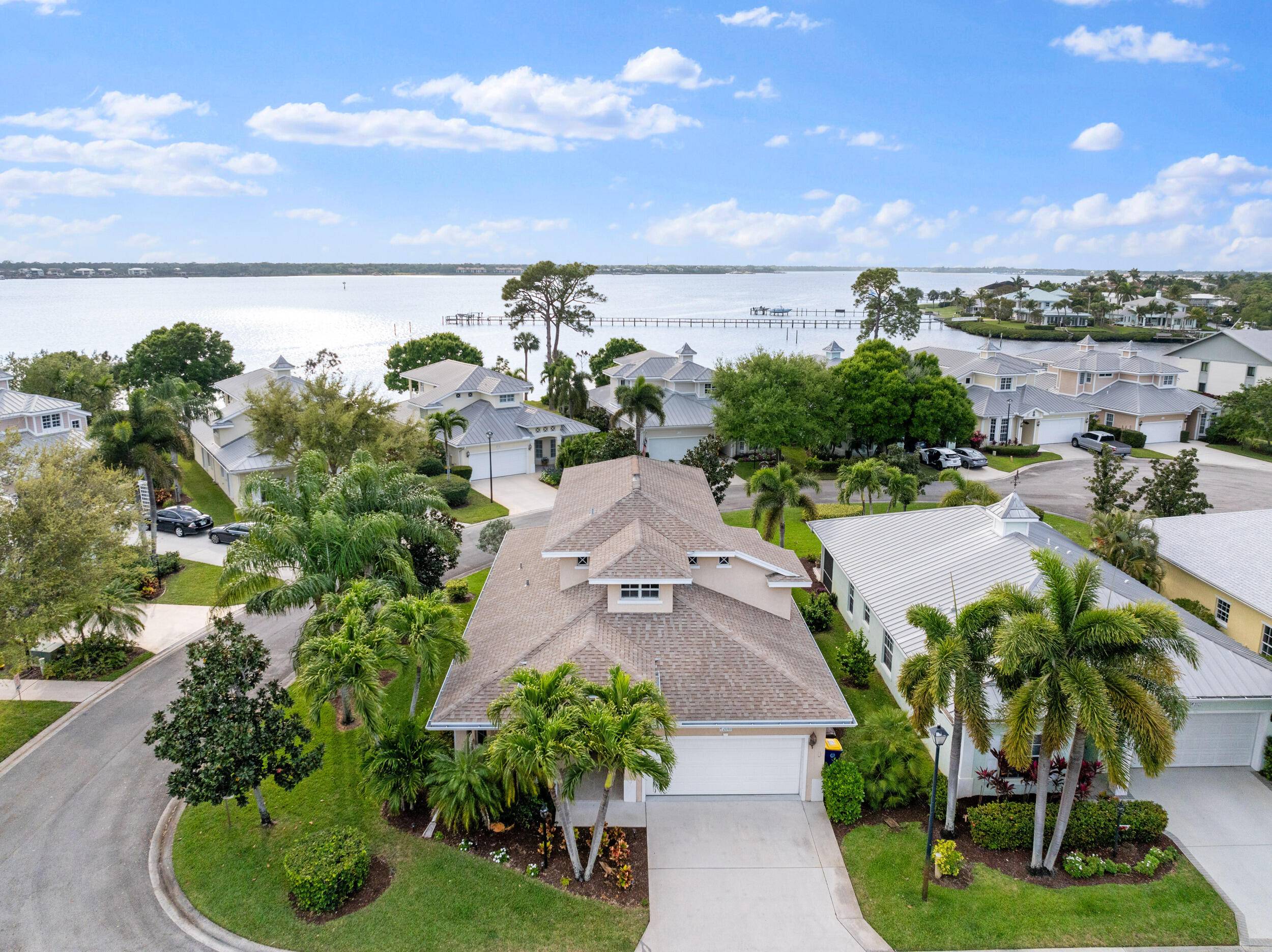 Welcome to 2010 NW Estuary Ct, a 3bed 3bath, 2, 250 sq.