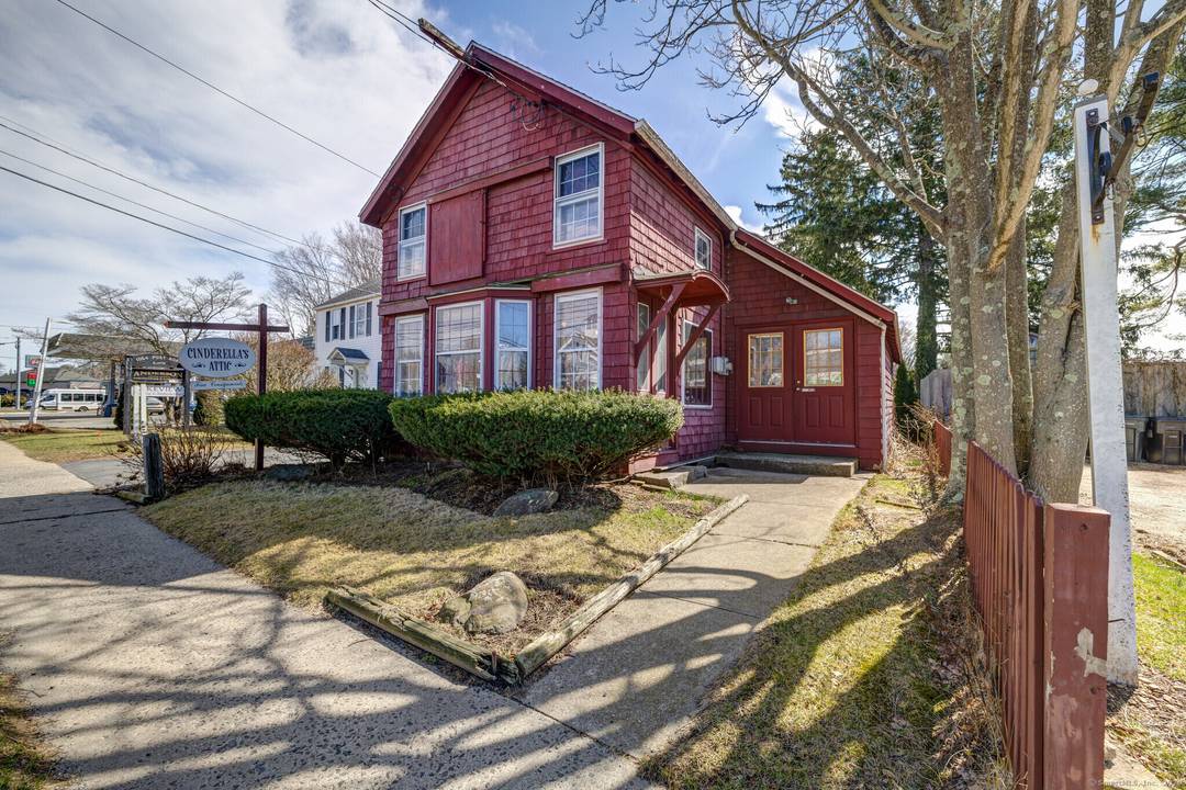 RARE OPPORTUNITY in a PRIME Boston Post Road Location !