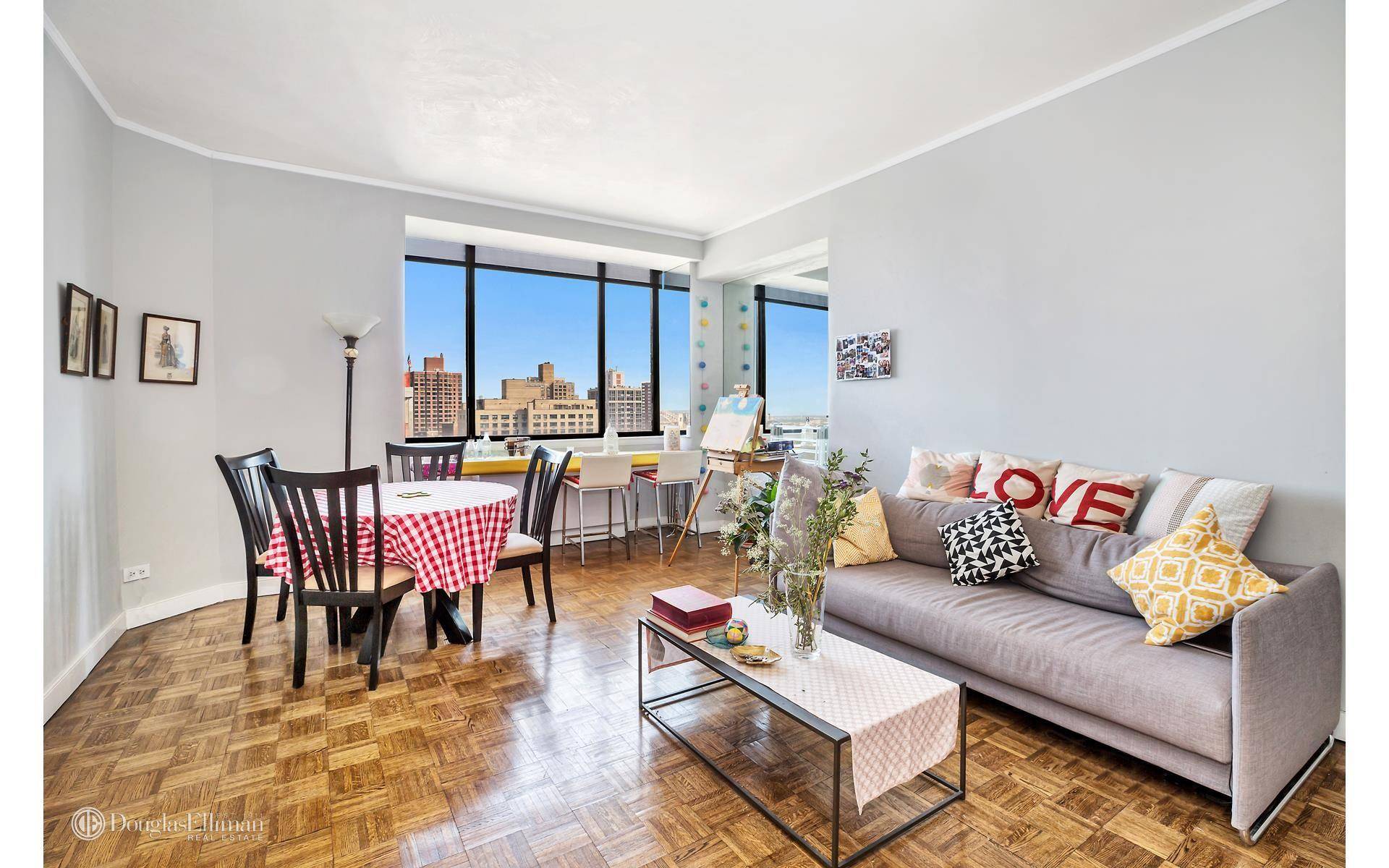 SPACIOUS 1 BEDROOM, 1 BATH, BRIGHT EASTERN EXPOSURE DELIVERED WITH BRAND NEW APPLIANCES This generously sized 1 bedroom, 1 bath residence offers an abundance of natural light with its eastern ...