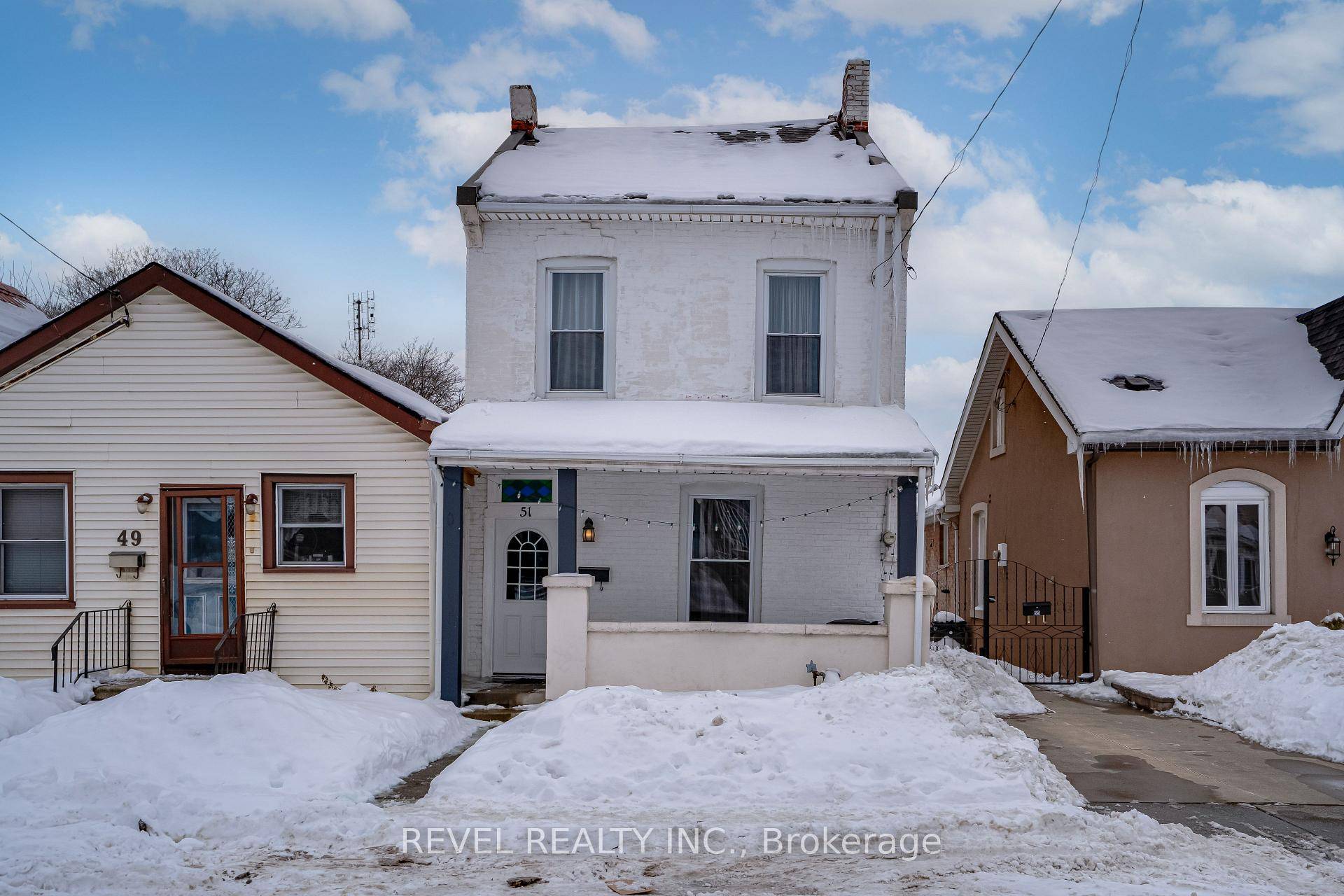 Welcome to 51 Tisdale Street !