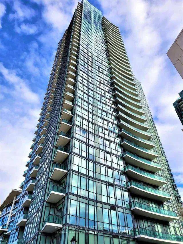 Fantastic Southwest Corner Unit !