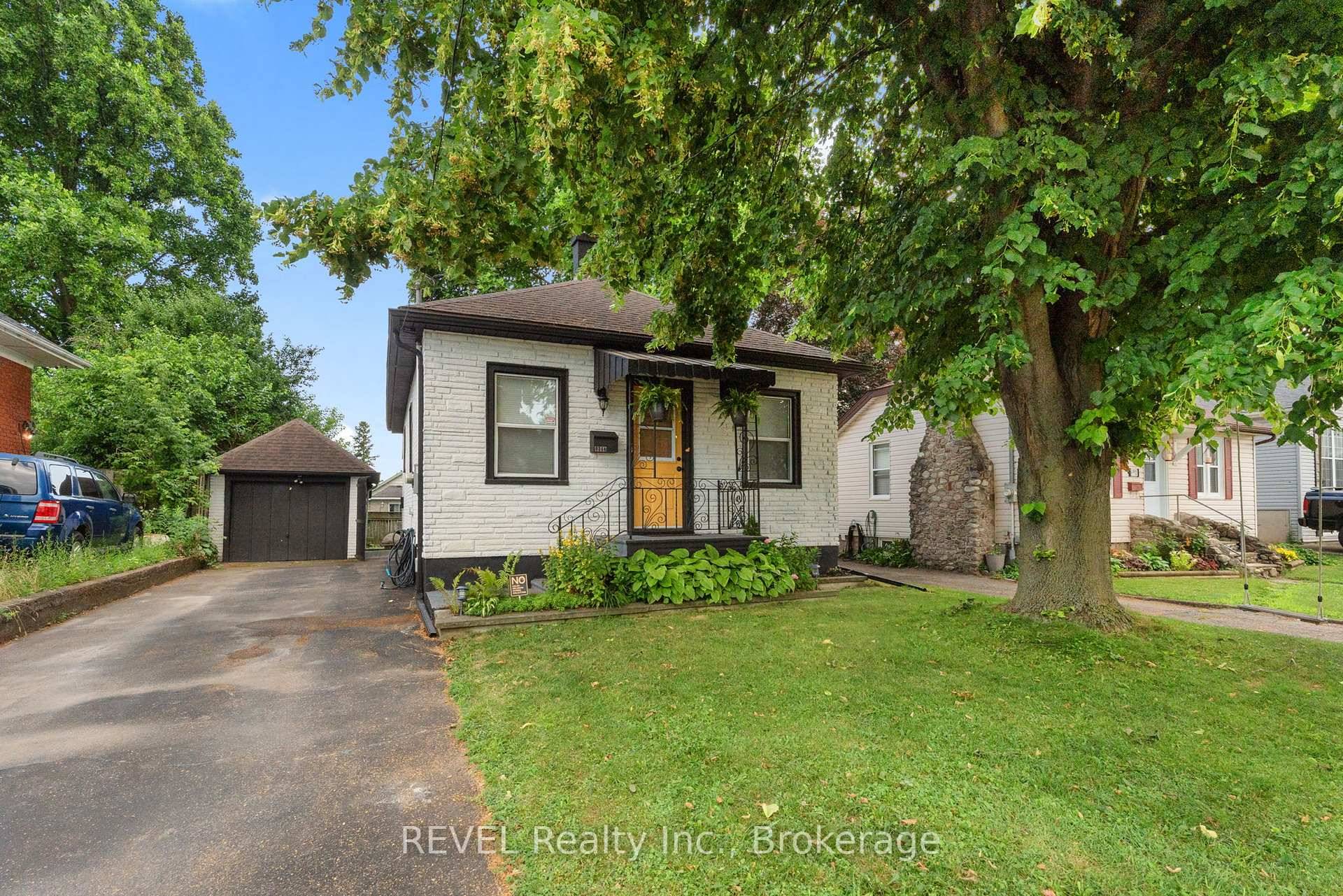 Welcome to 6344 Culp Street, a beautifully maintained home in the heart of Niagara Falls thats truly move in ready.