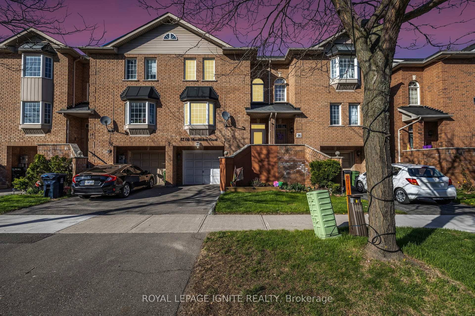 Welcome to this beautifully renovated freehold townhome nestled in Toronto's desirable West Hill community.