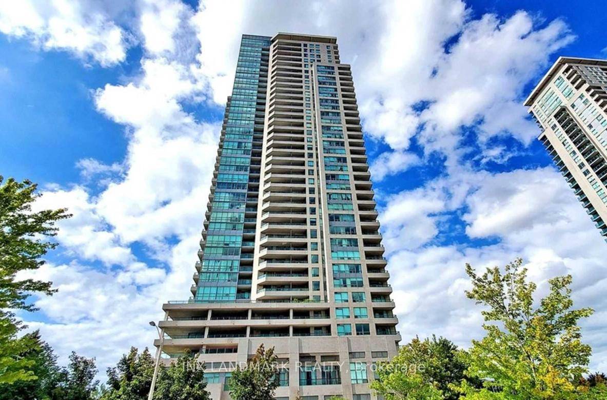 Spacious 1 1 Bedroom 2 Bath Unit With Approx 697 Sq Ft Based On Builder's Information.