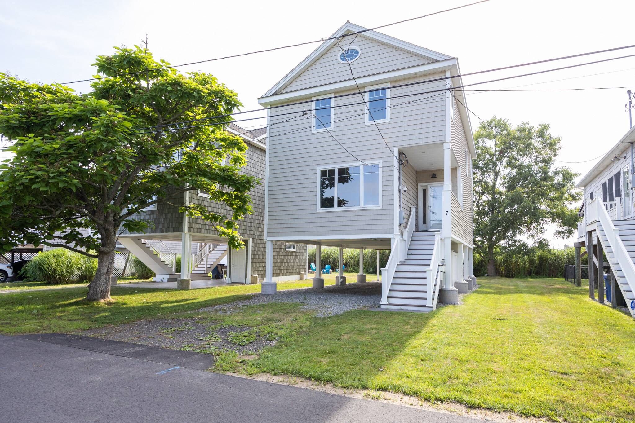 Welcome to your perfect summer getaway in picturesque Old Saybrook !