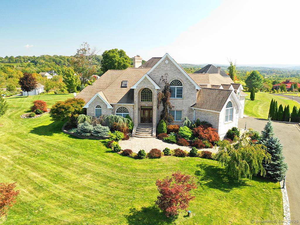 Custom Built Home on 1. 45 Acres with Luxury Finishes Outdoor Oasis in Watertown, CT !