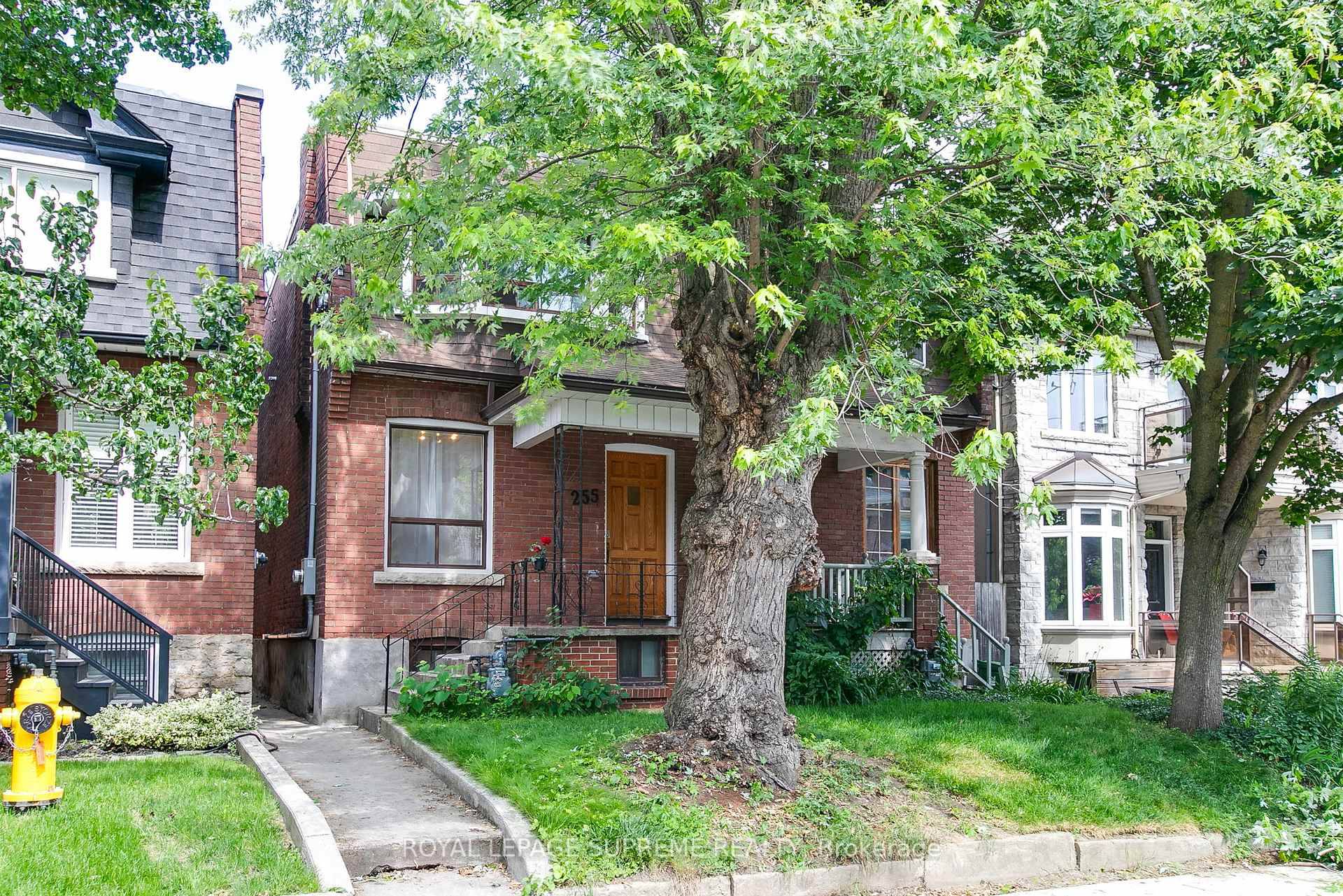 255 Howland is a fantastic home and investment opportunity.