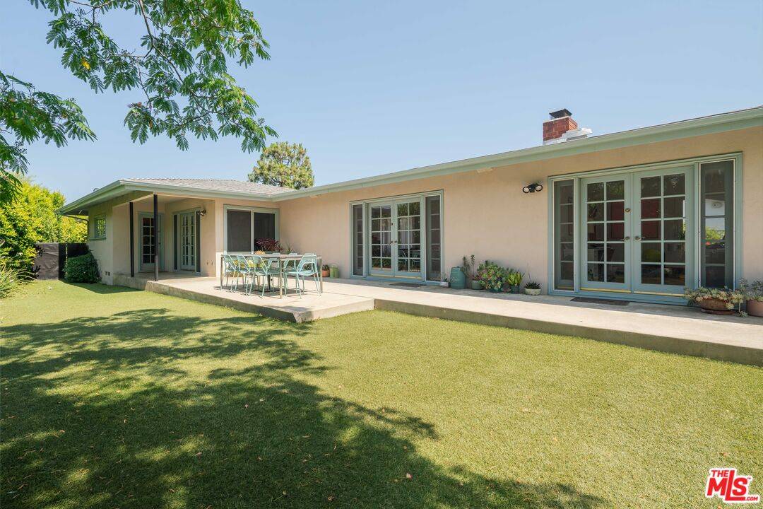 2660   Byron Pl 3BR Hollywood Hills East La