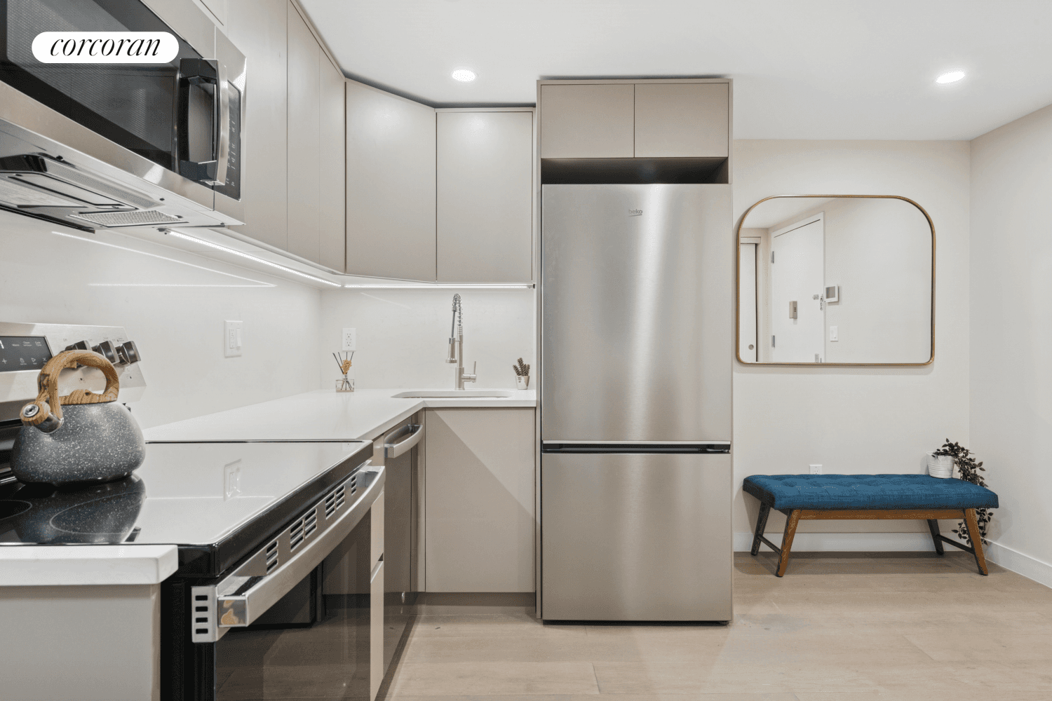 Located in the heart of Prospect Park South, 608 Ocean Avenue is a boutique nine story condominium offering 32 thoughtfully designed residences.