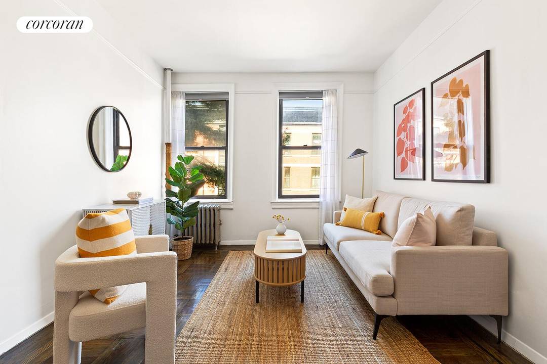 400 Lincoln Place, 3H Tucked away in prime Prospect Heights sits 400 Lincoln Place a lovely pre war building with lots of charm.