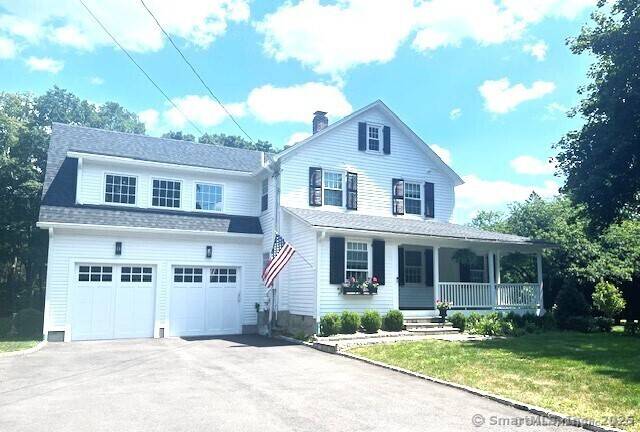 3 BED 2. 1 BATH 2, 526 SQFT This fully renovated 1850 antique home is located on a large level property with beautiful gardens within 1.