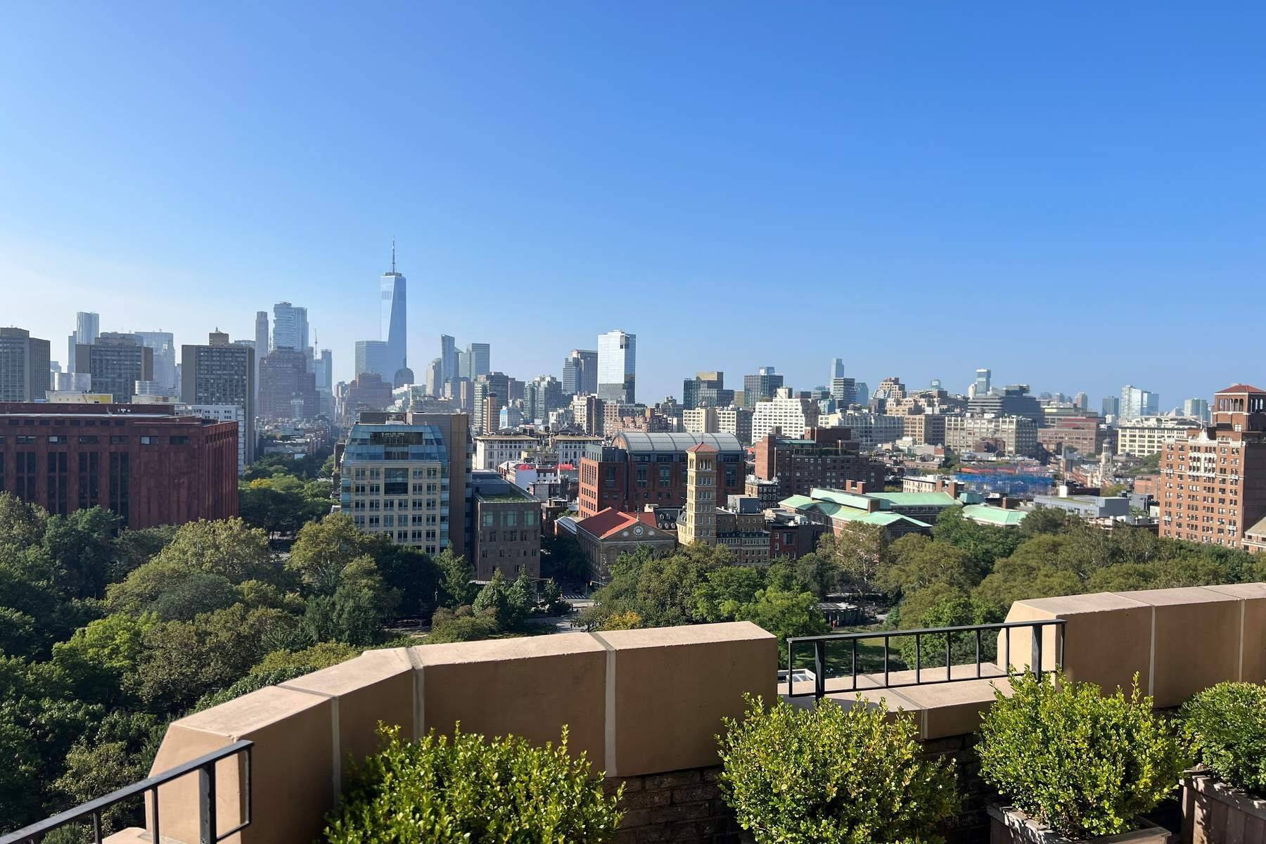 Proudly situated in the Tower of legendary One Fifth Avenue, Penthouse 18GK, a 3 bedrooms 3 baths 3 terraces, boasts impressive forever Manhattan views !