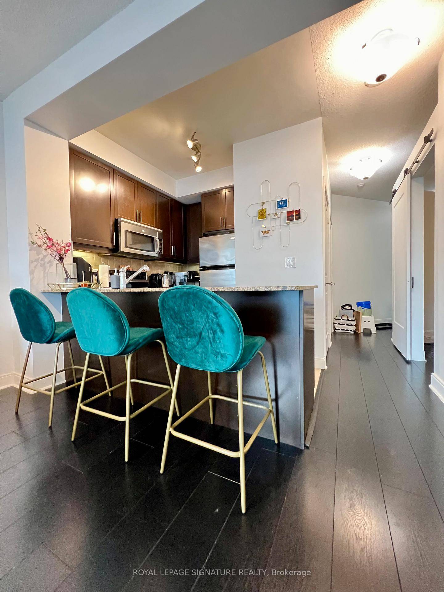 Make this home yours today !