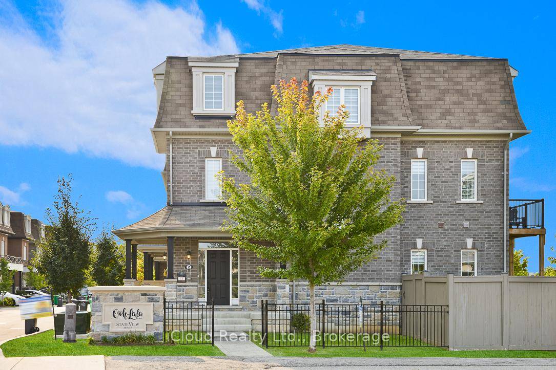 This is a Well Kept Beautiful amp ; Spacious Freehold Town Home, and offers over 2300 Sq.