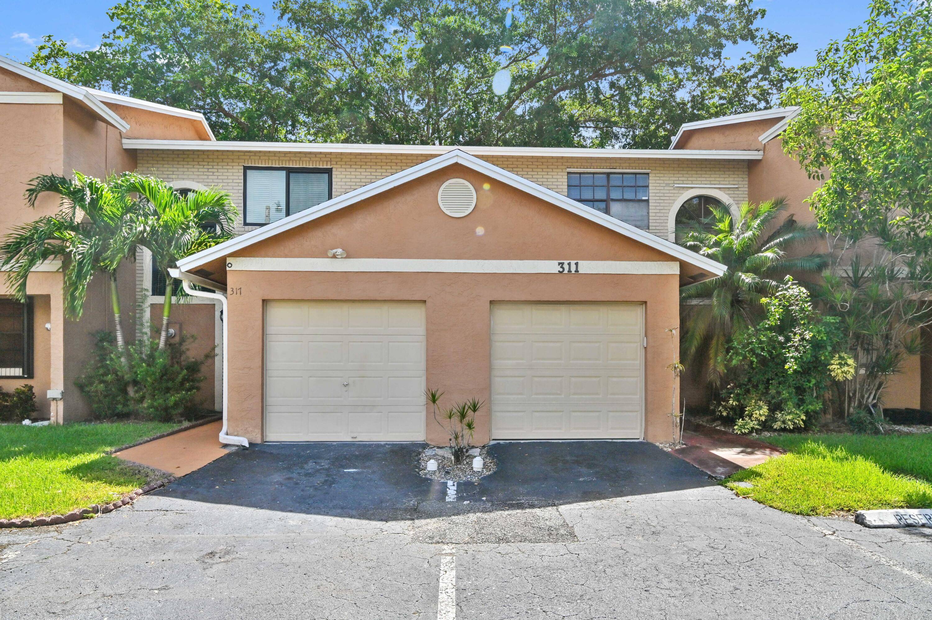 Welcome to your new home in the desirable Southbridge Community !