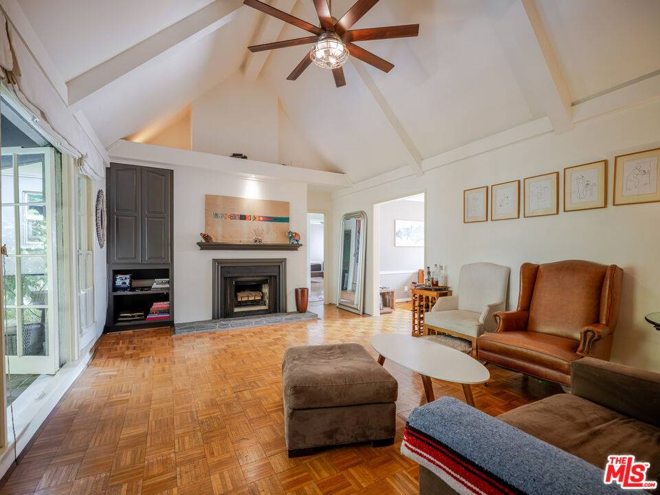 1321 N Hayworth Ave 3BR Hollywood Hills East La