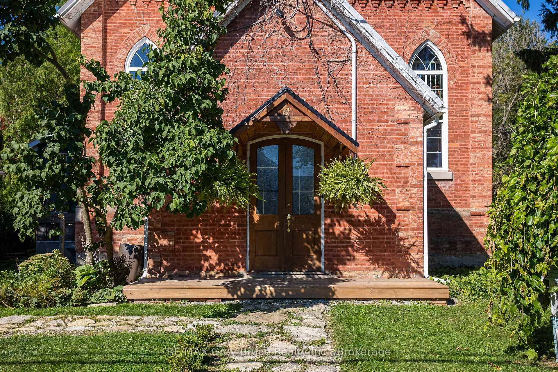 Step into history with this beautifully converted church, now a unique and inviting home nestled in the heart of the charming village of Kemble.