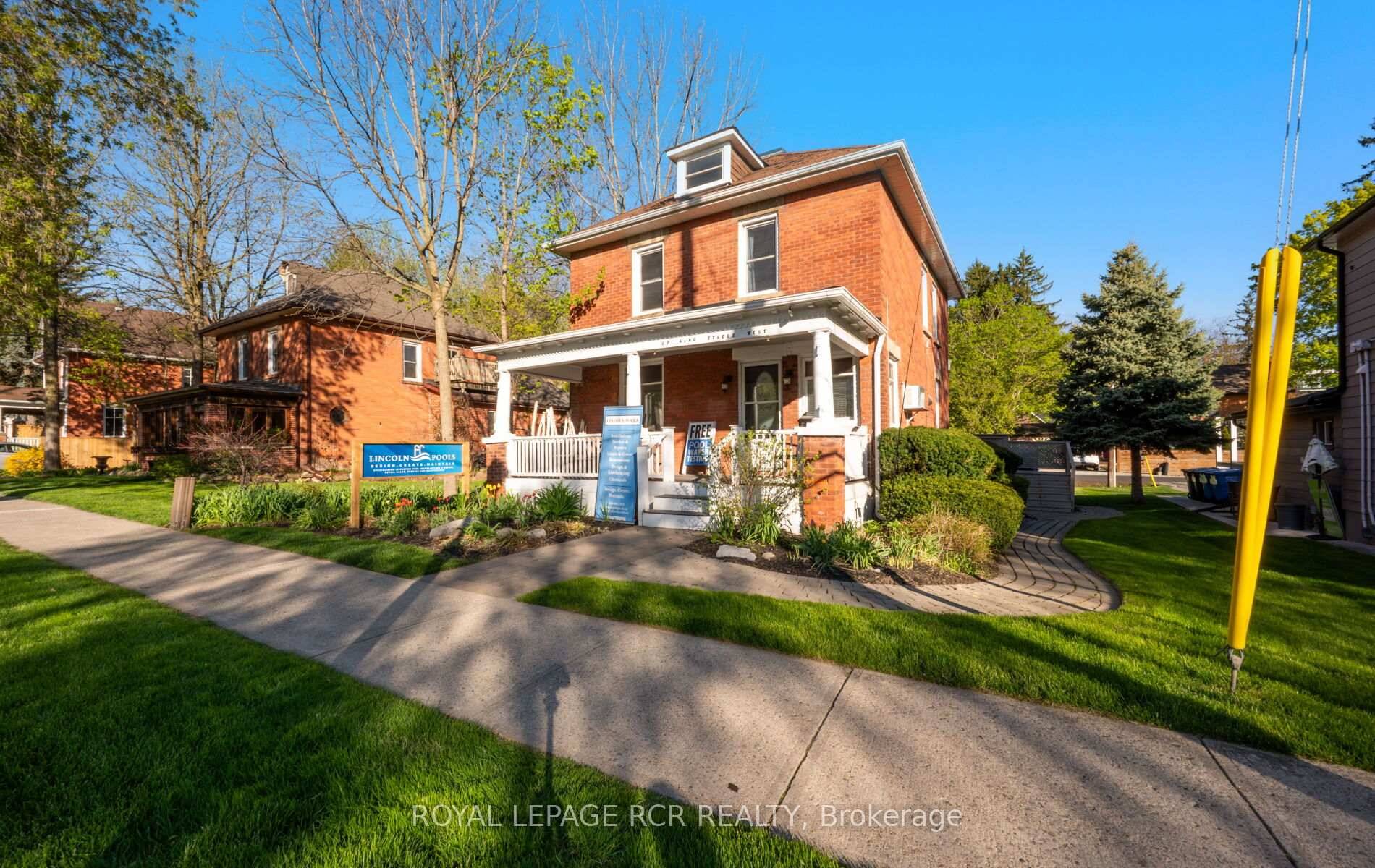Charming Historic Upper Level Apartment For Lease in Downtown Bolton !